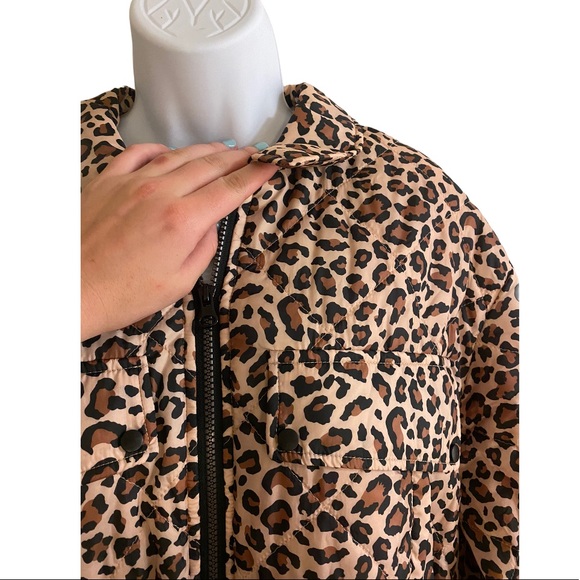 ZARA CHEETAH PRINTED BOMBER - Picture 4 of 5